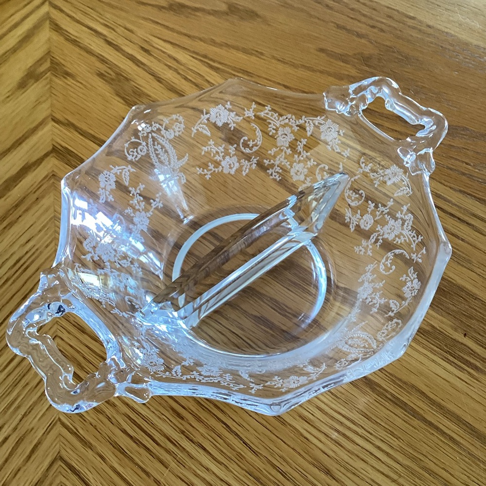 Viking Glass Prelude Divided Dish 6” Handled – Vintage Relish Candy Nut